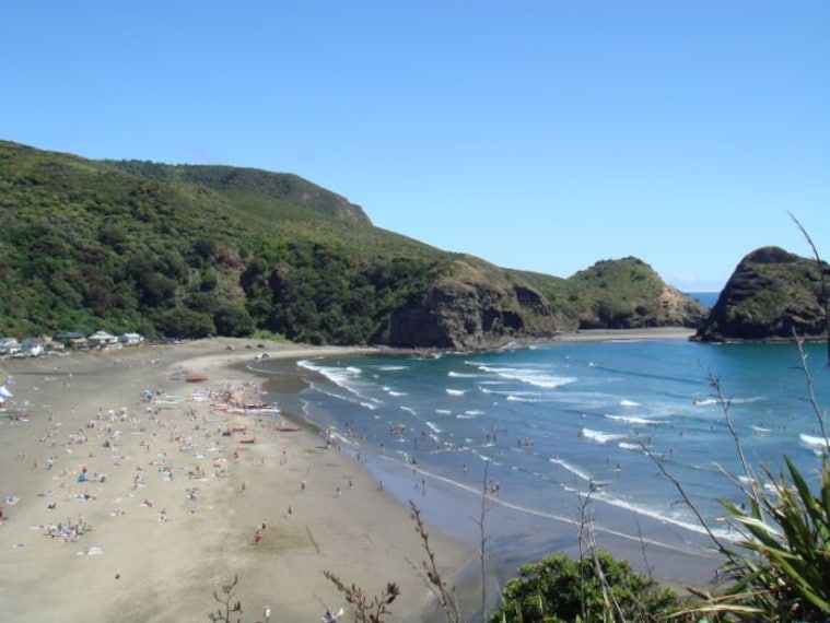 Piha Beach-2